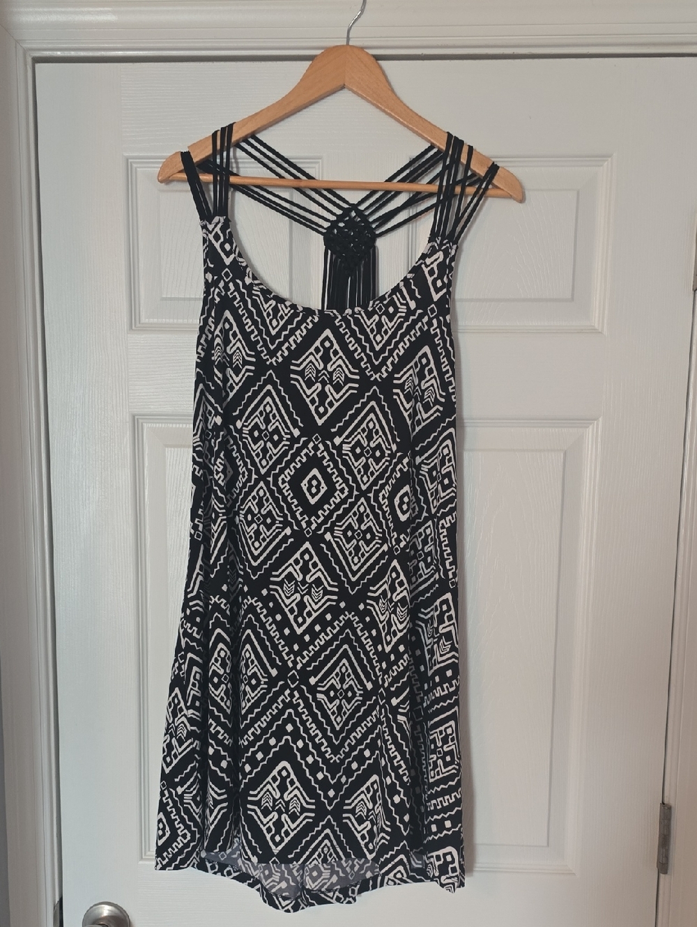 Apt. 9 Geometric Strappy Back Cover Up